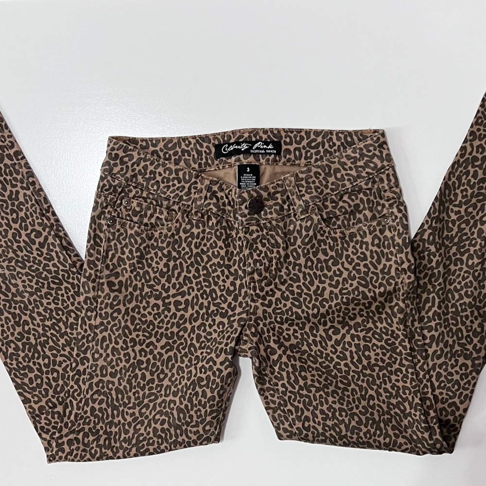 Celebrity Pink Cheetah Print Midrise Skinny Jeans Women's Size 3